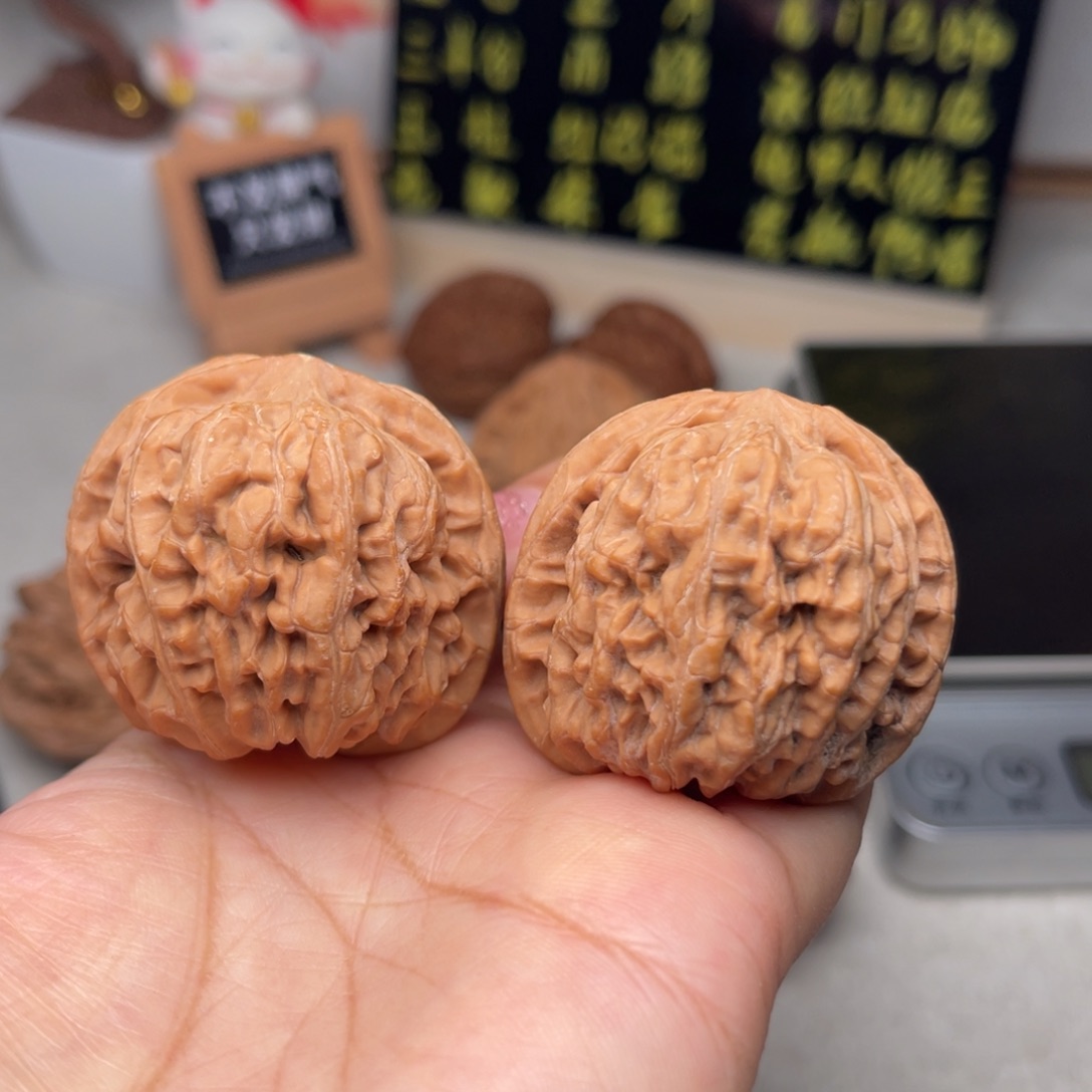 文玩核桃把件祥龙