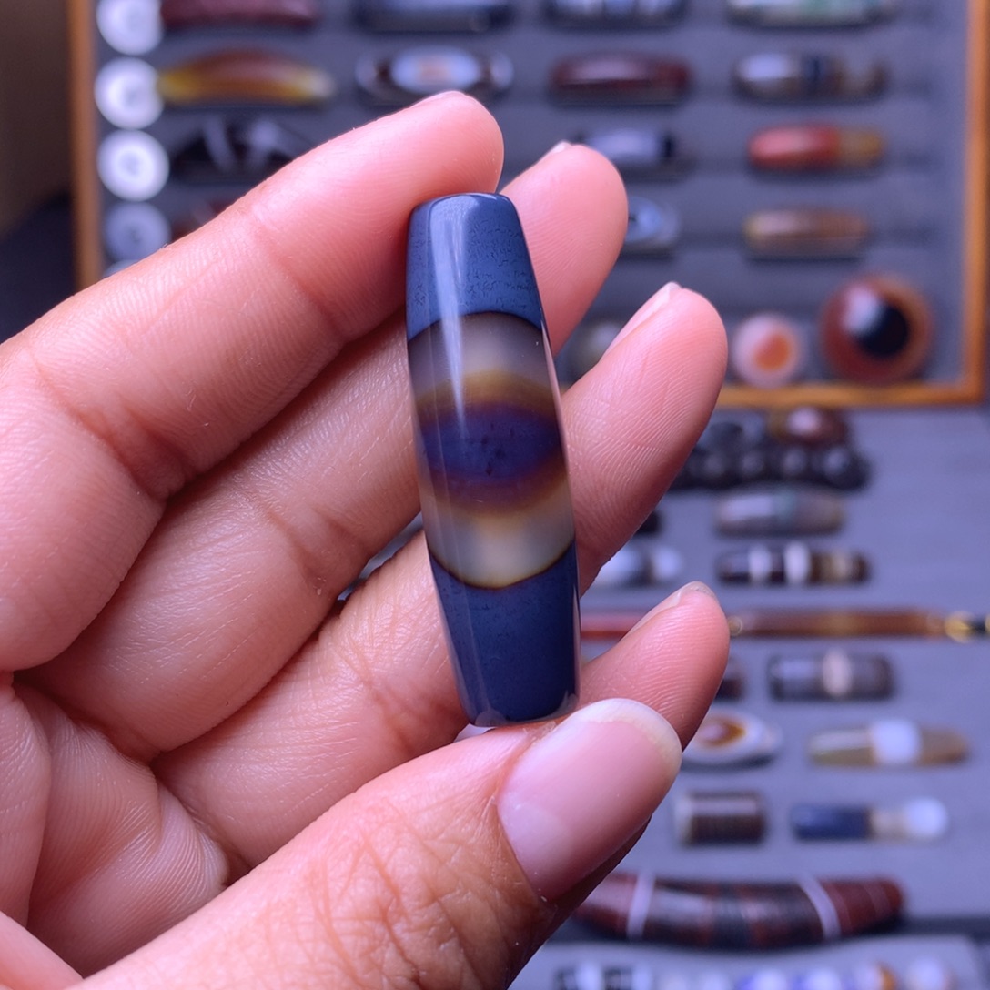 魚***叁玛瑙/玉髓未镶嵌珠宝奇石