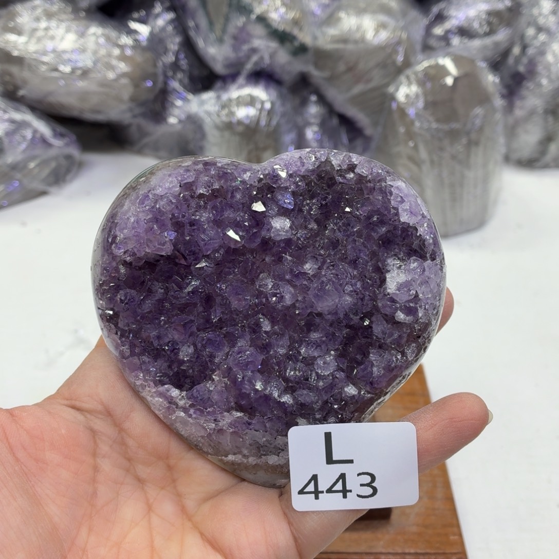 水晶摆件未镶嵌天然紫水晶