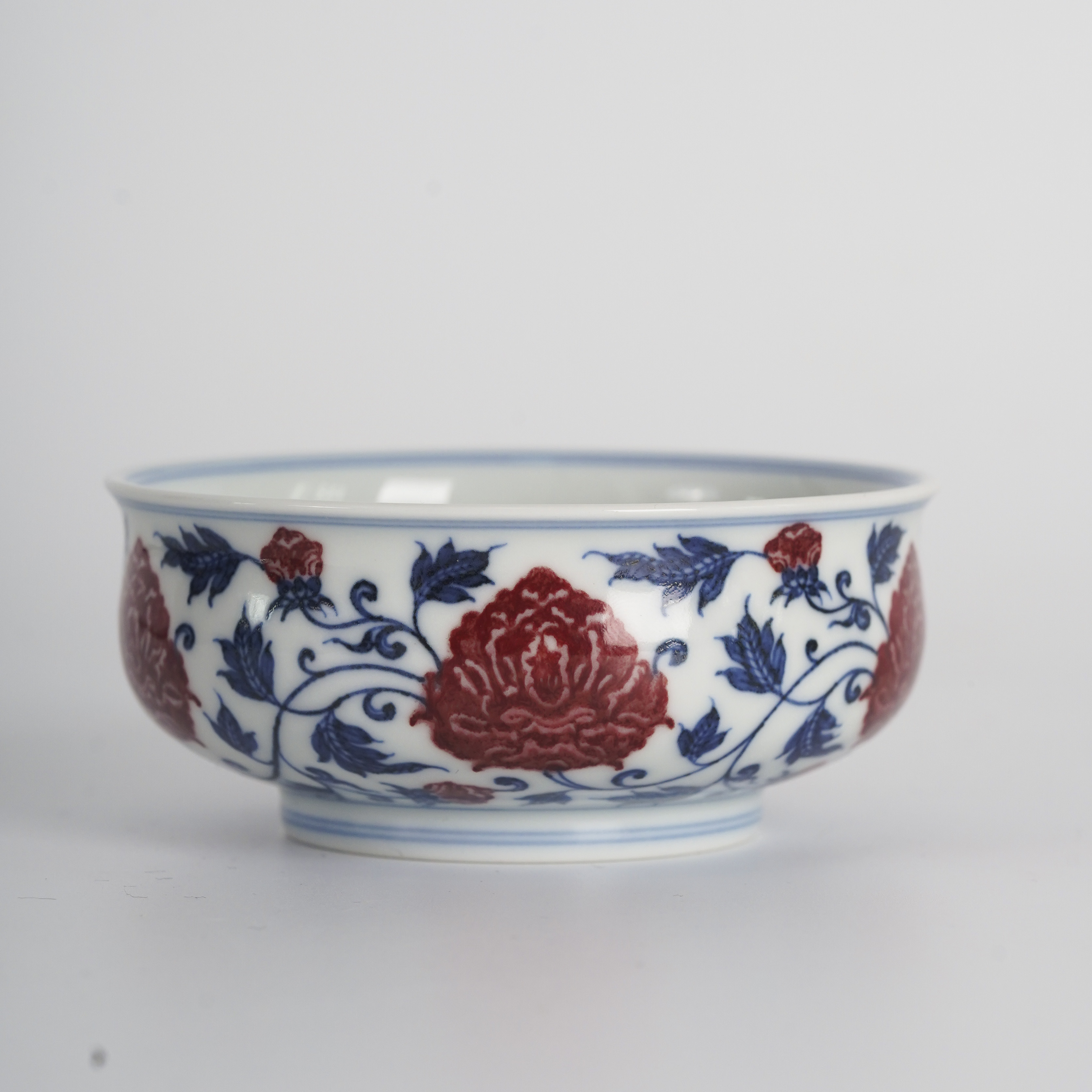 片雲晚谷片云晚谷釉里红牡丹炉式杯