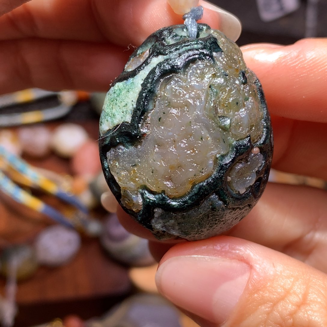 未镶嵌玛瑙/玉髓珠宝半成品