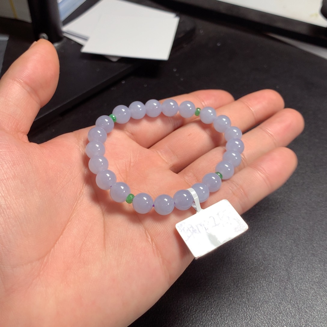 翡翠颈饰未镶嵌手串