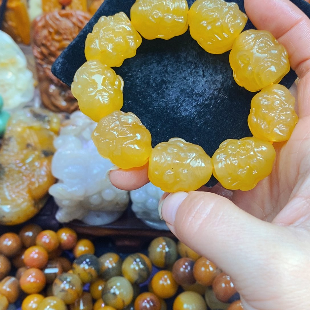 未镶嵌石英质玉（黄龙玉）吊坠(不含链)