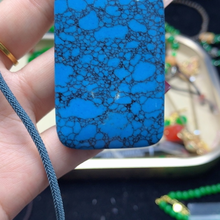 玛瑙/玉髓颈饰合金吊坠