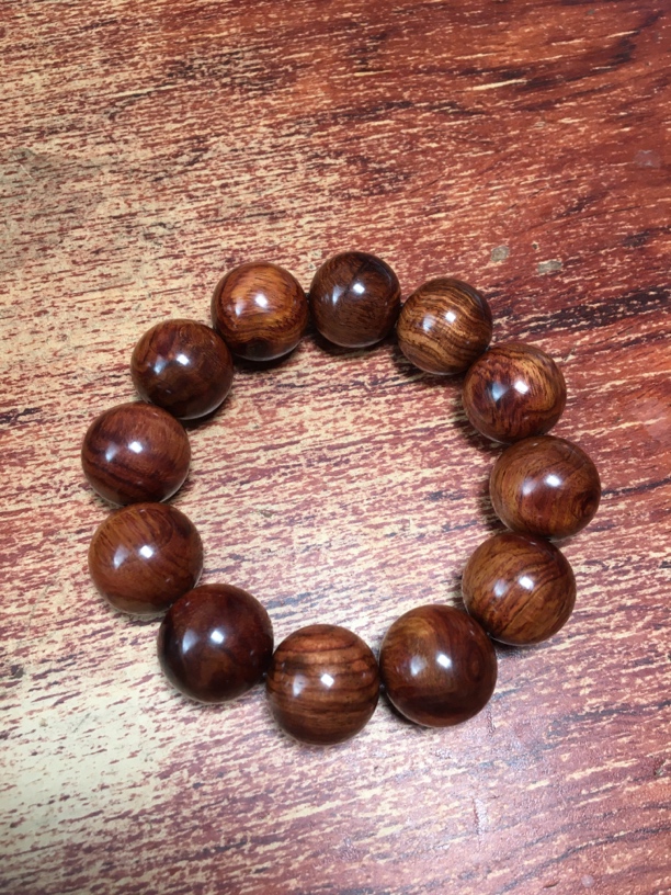 海南黄花梨手串直发