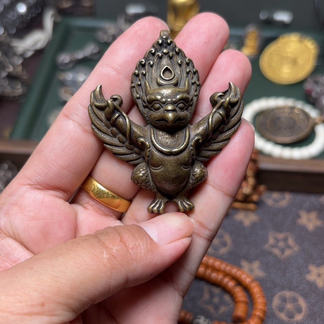 铜星月菩提吊坠项链