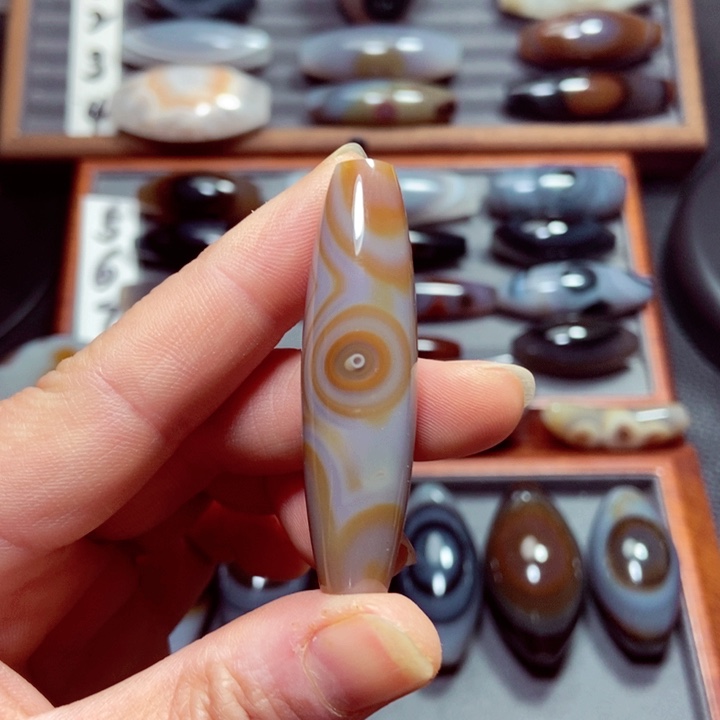 玛瑙/玉髓珠宝奇石未镶嵌
