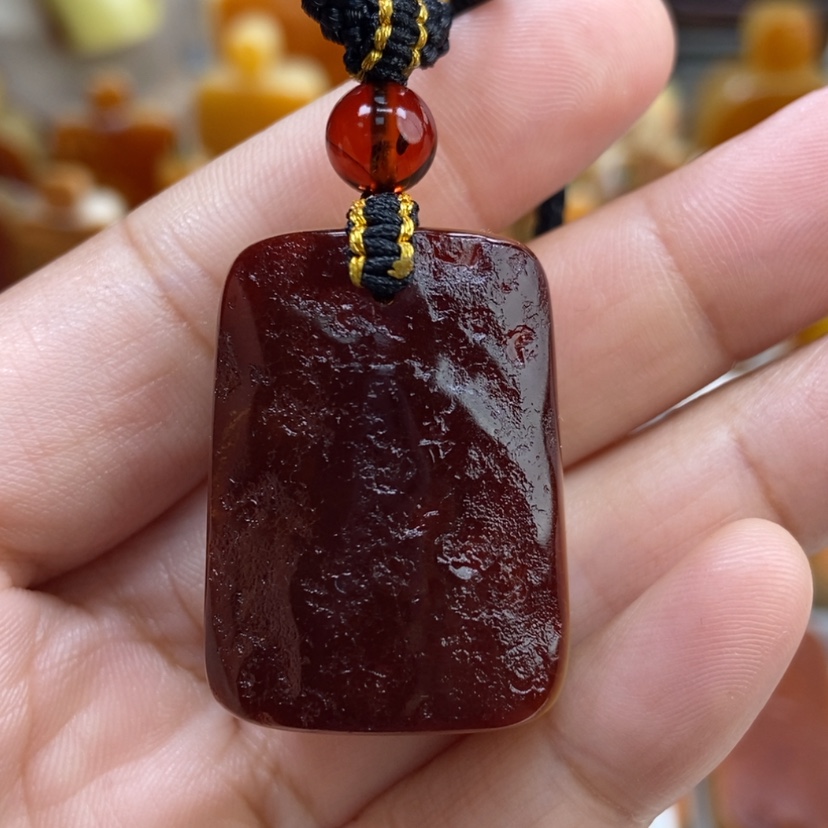 【闪购商品】琥珀颈饰未镶嵌