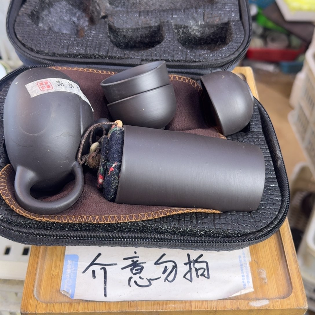 瑕疵介意勿拍陶瓷器皿A822