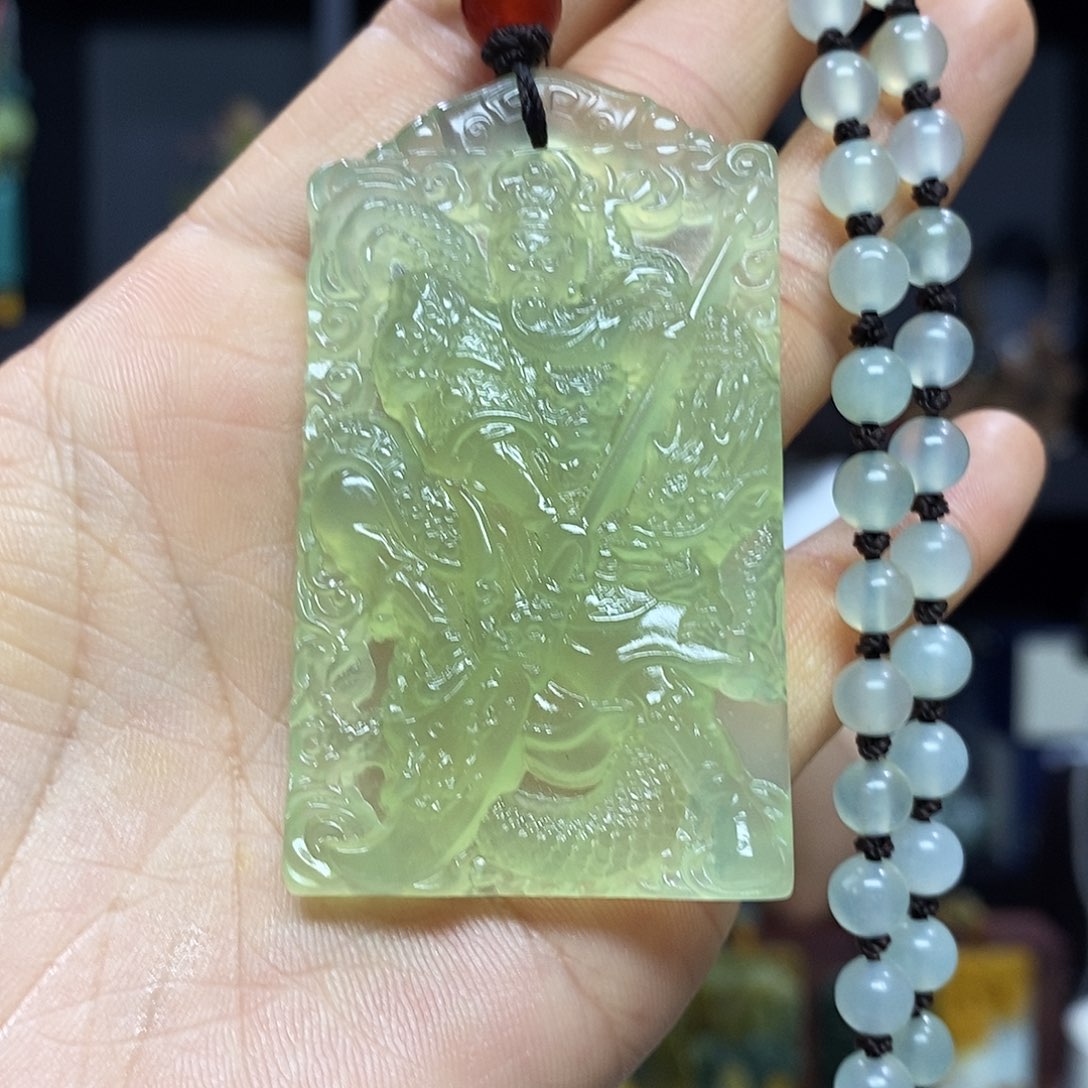 岫玉未镶嵌挂件吊坠