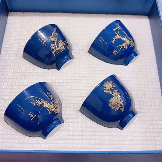 微瑕介意的勿拍，喜欢再下单，谢谢支持