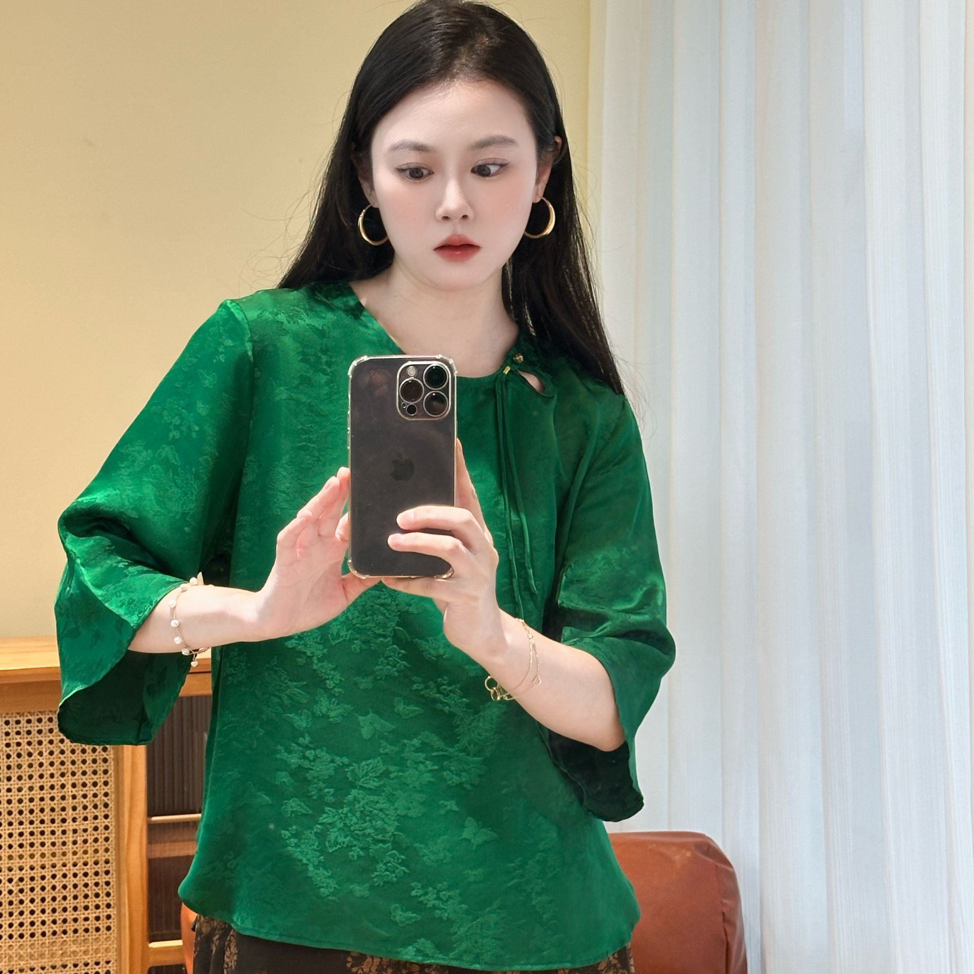 祖母绿水滴扣100桑蚕丝20姆米春夏衬衫显白新中式高级提花衬衫