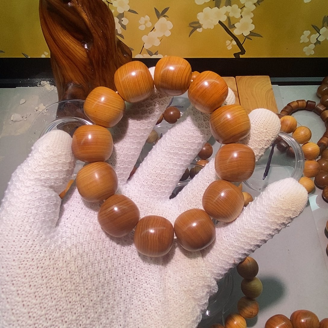 3***3无事牌非洲檀香崖柏