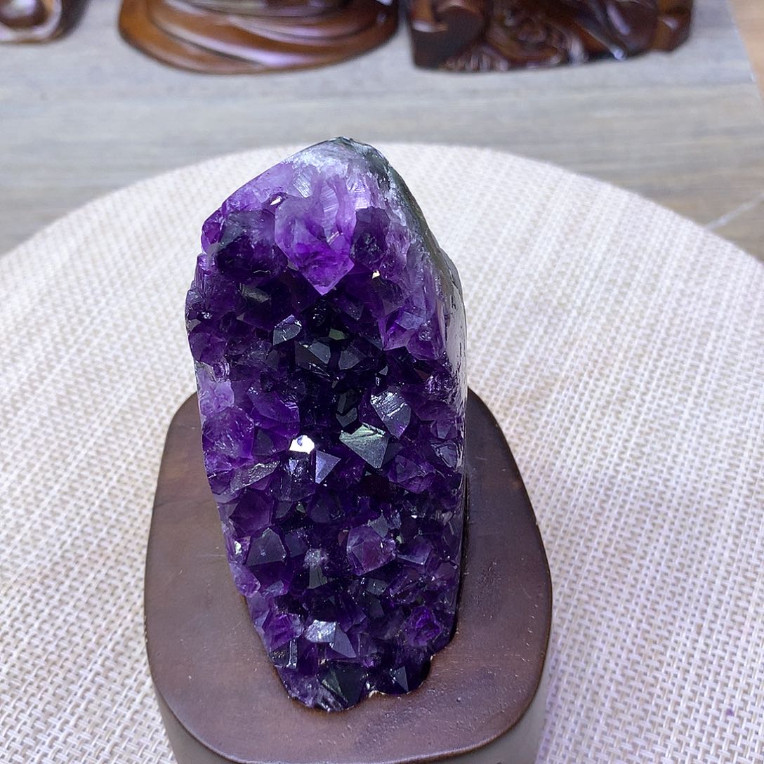 紫晶大型摆件（非配饰）未镶嵌