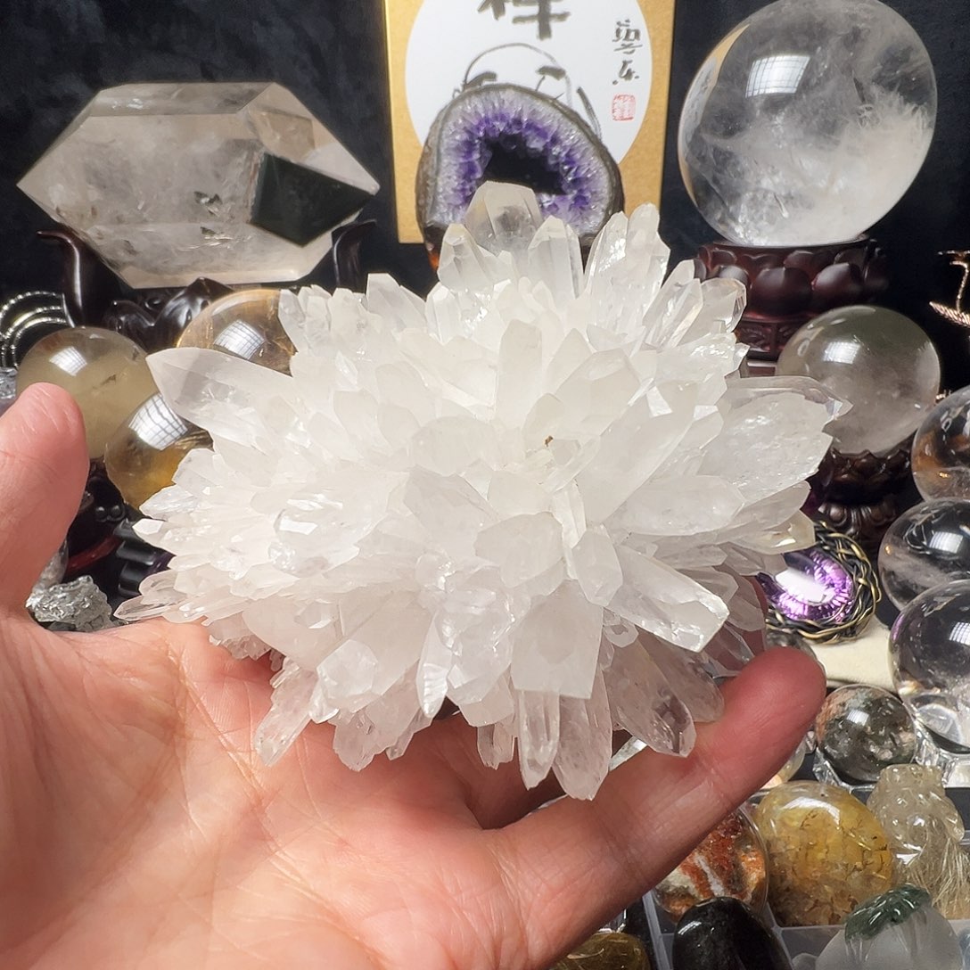 水晶珠宝半成品未镶嵌晶簇705克