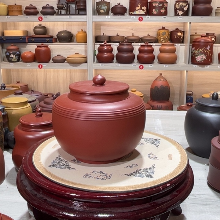 张***以紫砂茶叶罐茶叶罐