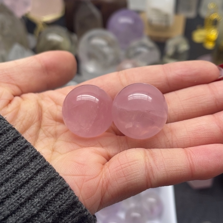 水晶24未镶嵌六芒粉球卡21mm