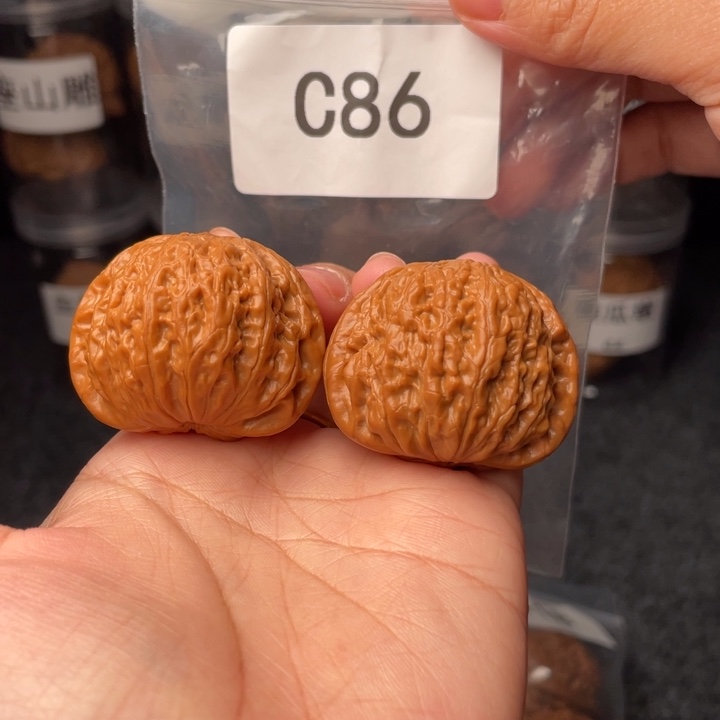 文玩核桃把件40铁锤