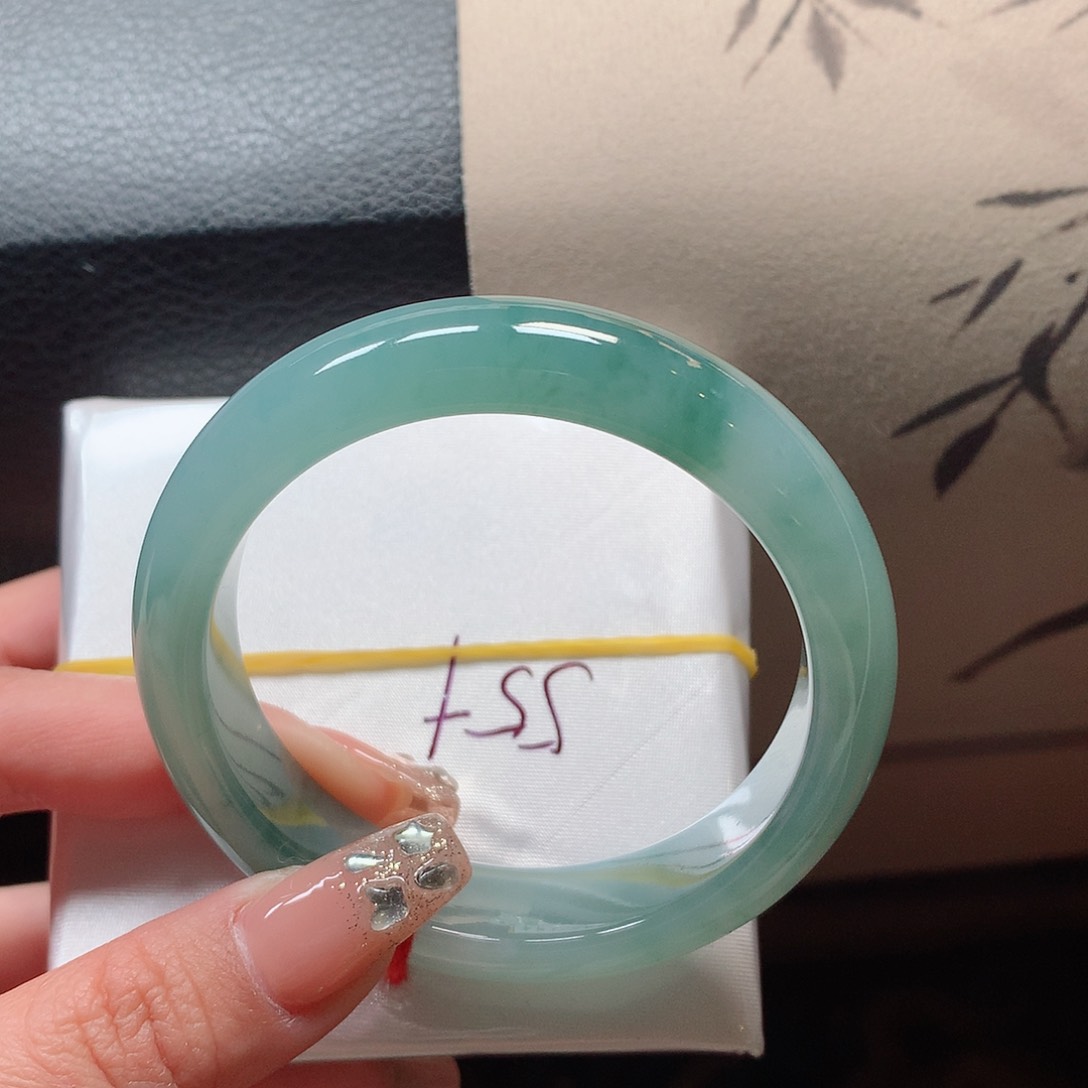 翡翠手镯未镶嵌10号