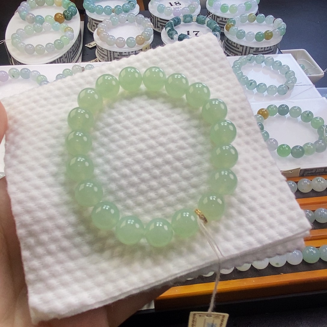 定制翡翠未镶嵌翡翠卡10