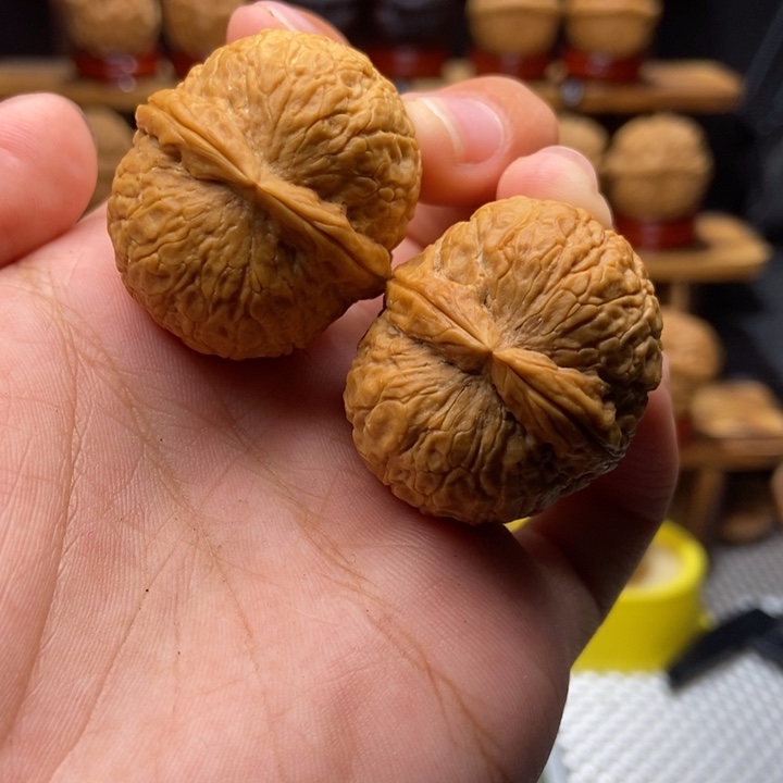 文玩核桃吊坠小至尊11