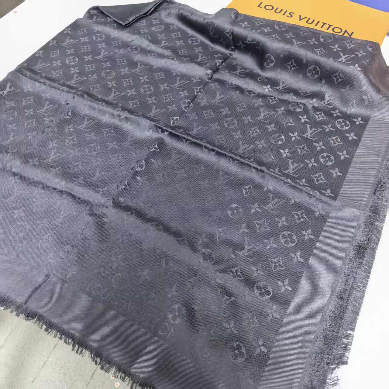 99新 LouisVuitton/路易威登 海囤J/LV/围巾/bm88588