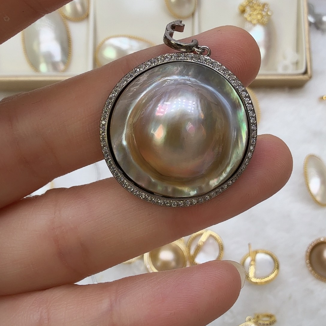 拼合珍珠（马贝珠）颈饰银S925镶嵌