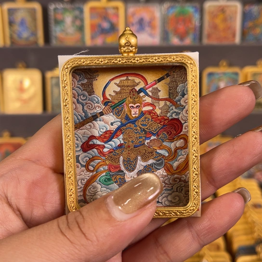 吊坠斗战胜青海热贡唐卡