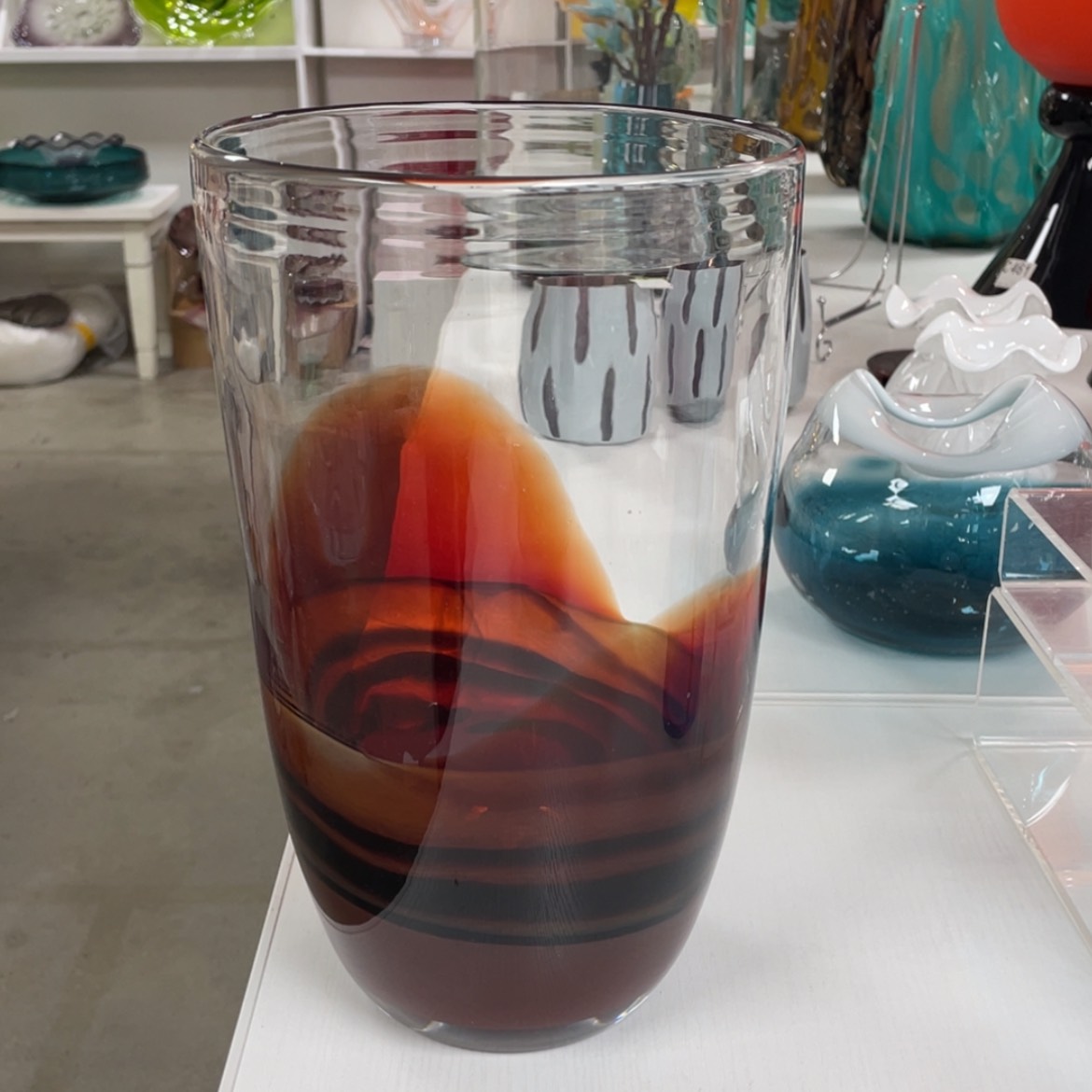 【闪购商品】琉璃手工艺术花瓶 高32。