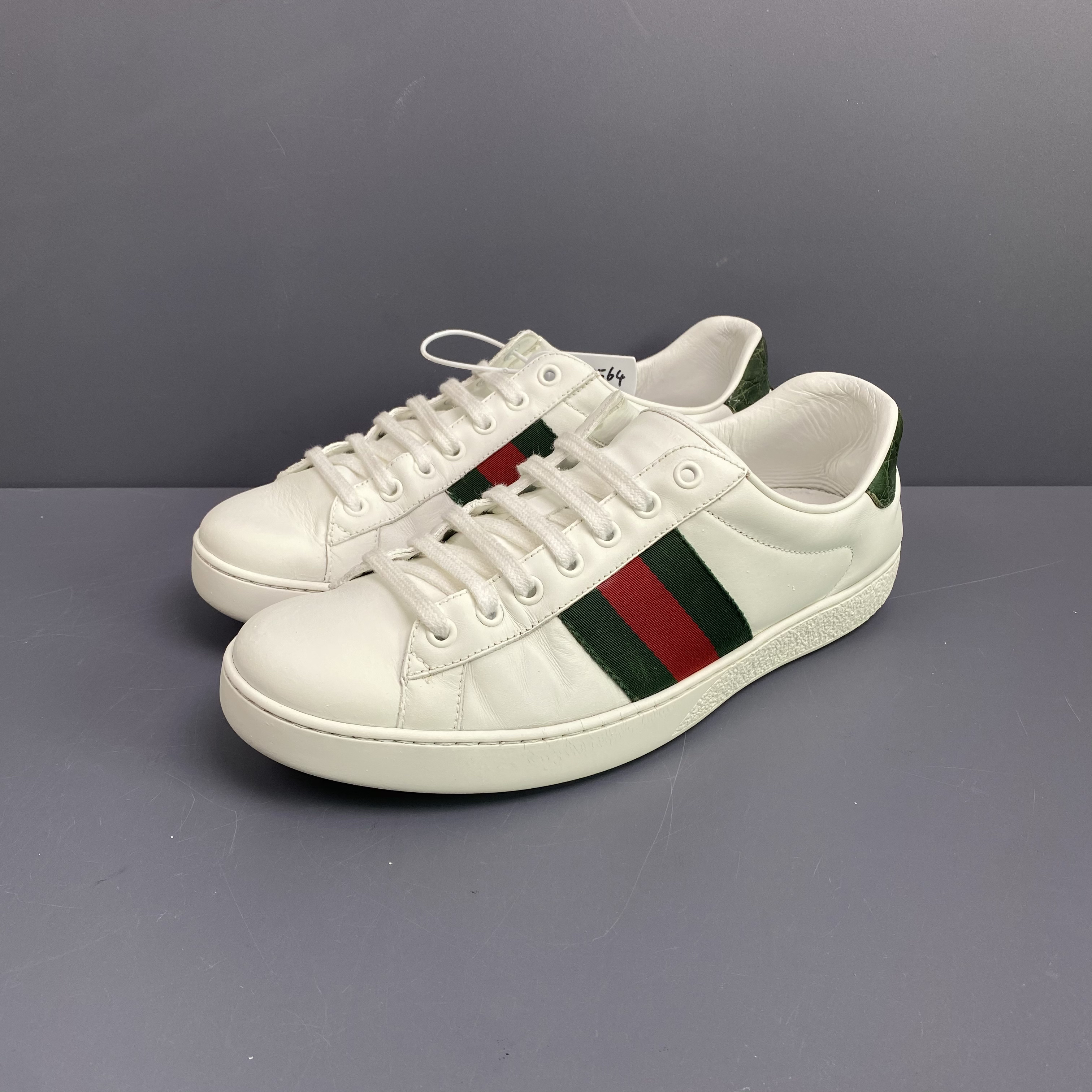 95新 GUCCI/古驰 41.5码古驰格纹板鞋休闲鞋鞋底磨损 总体不错265