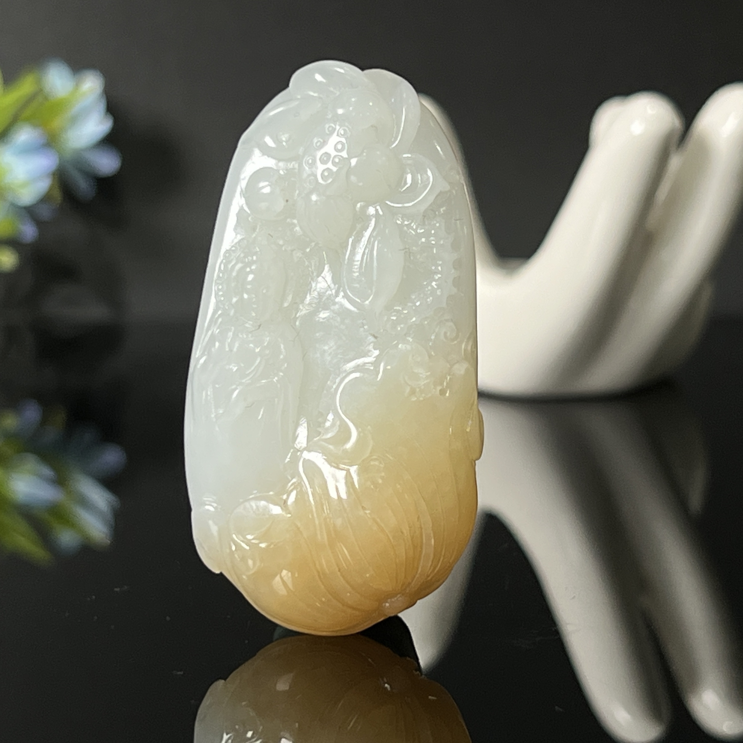 0101GC8824和田玉挂件