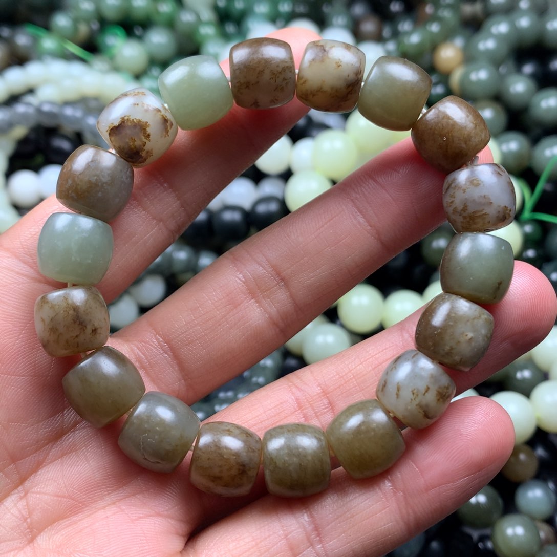 和田玉手链未镶嵌