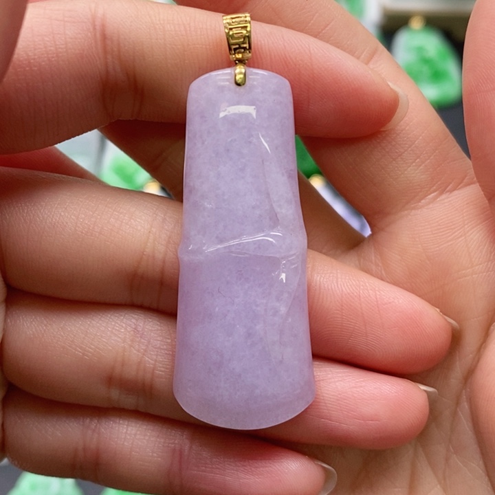 翡翠颈饰未镶嵌吊坠