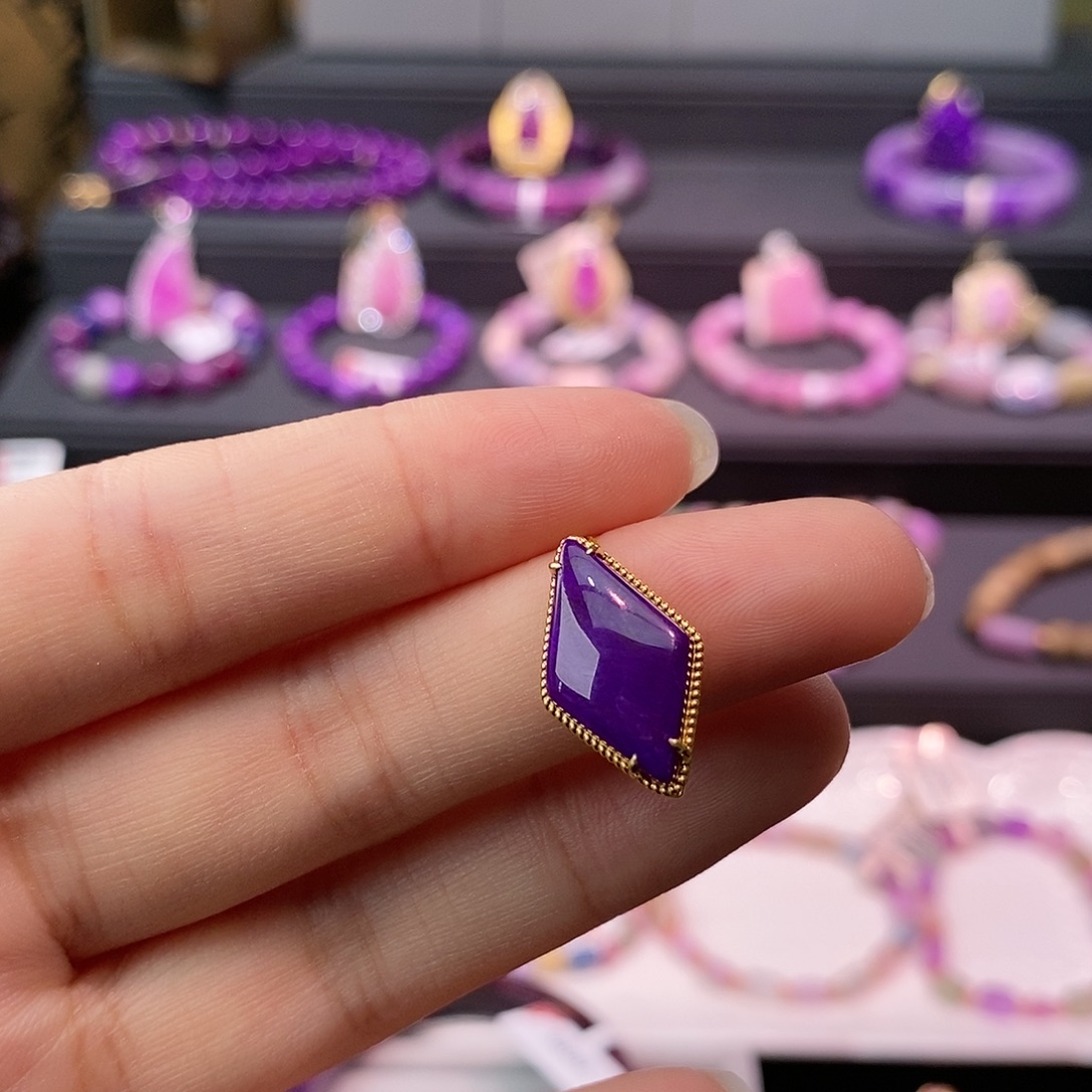 苏纪石（舒俱来）18K金镶嵌吊坠(不含链)