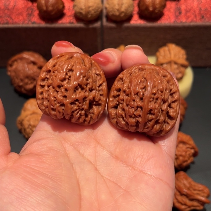 文玩核桃吊坠南疆石