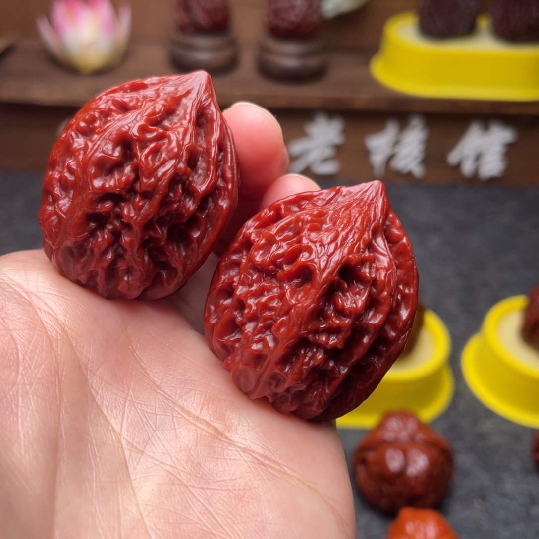 文玩核桃吊坠文玩核桃 手把件 赤龙鸡心 35