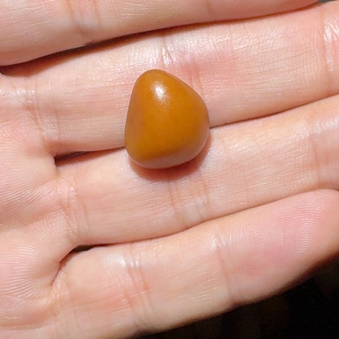 和田玉（糖玉）戒指未镶嵌3.6克