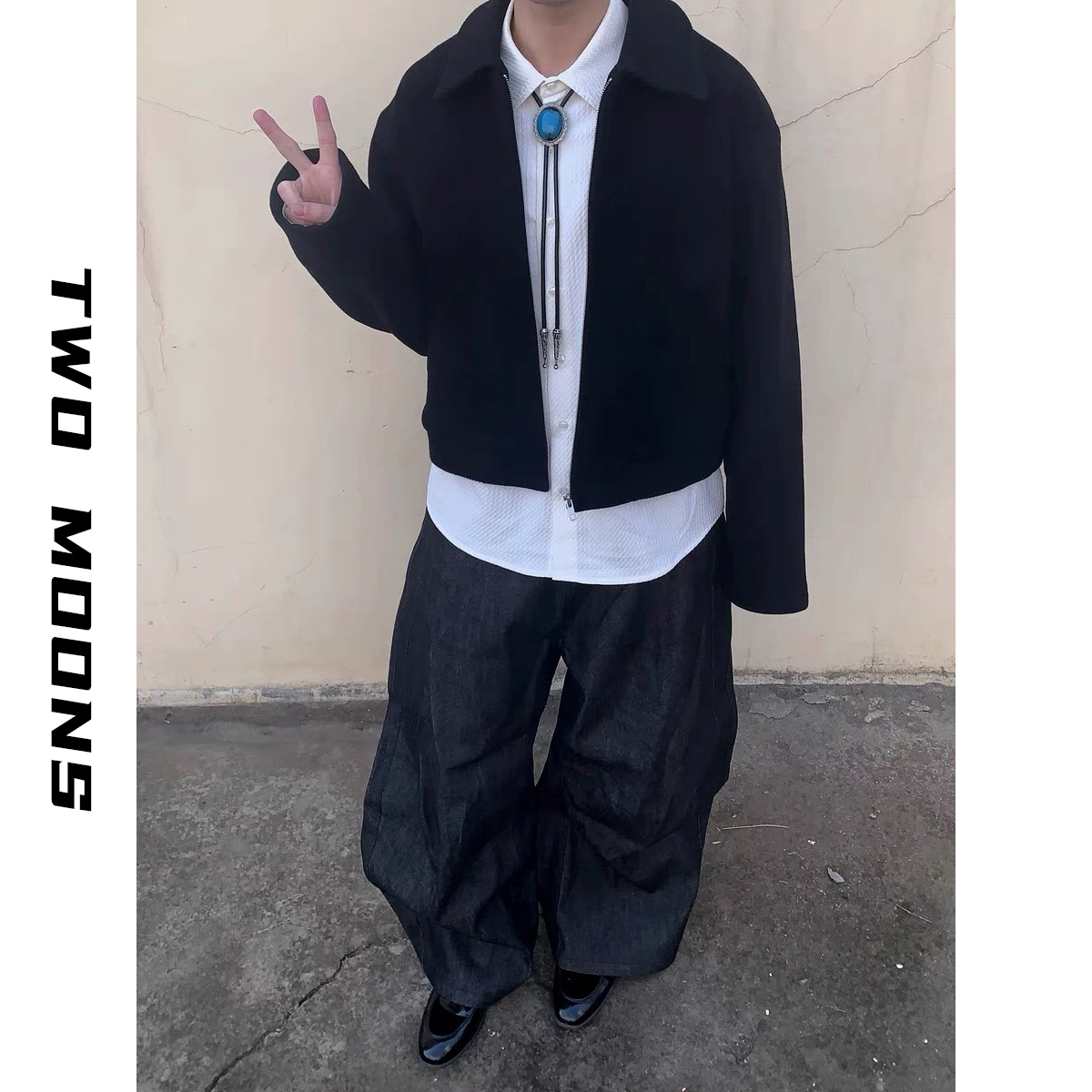 TWOMOONS两个月亮打褶原牛膝盖捏褶双侧缝结构线弯刀廓形牛仔裤男