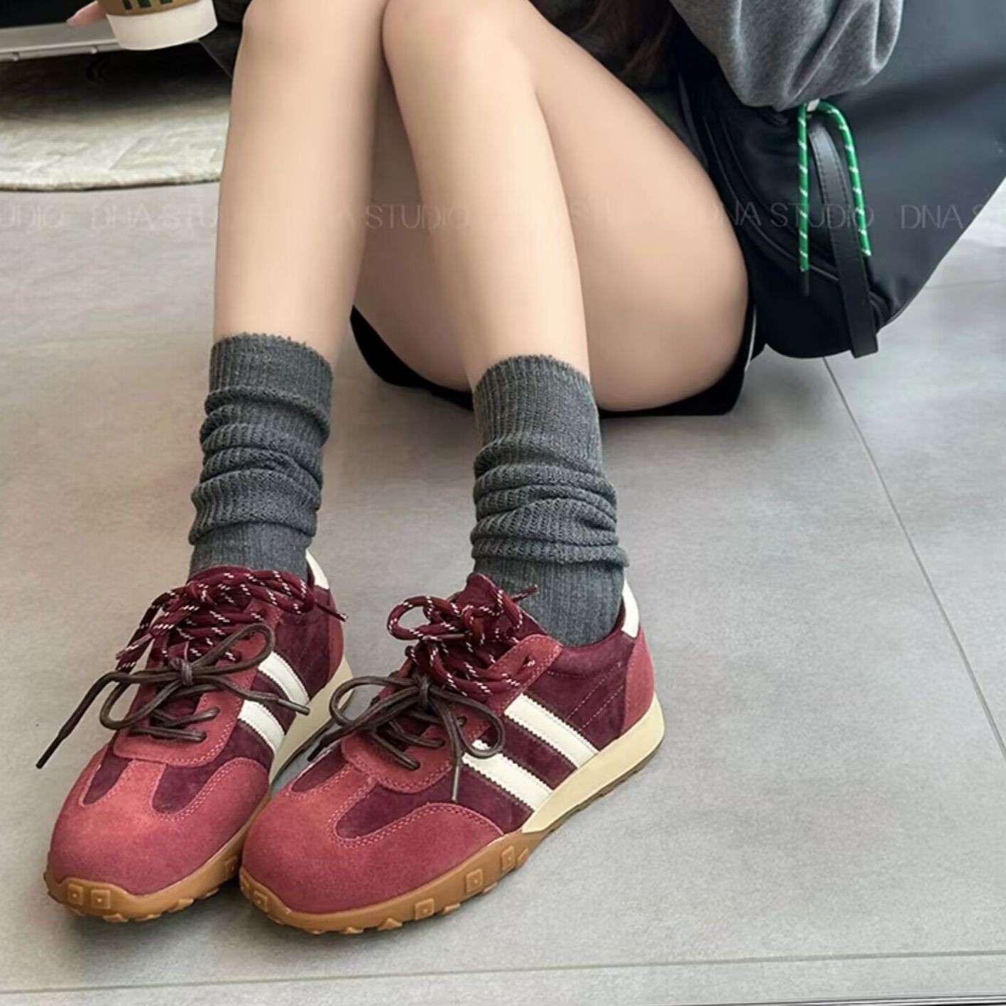 正码5512单里运动防滑百搭阿甘鞋跟高约2公分