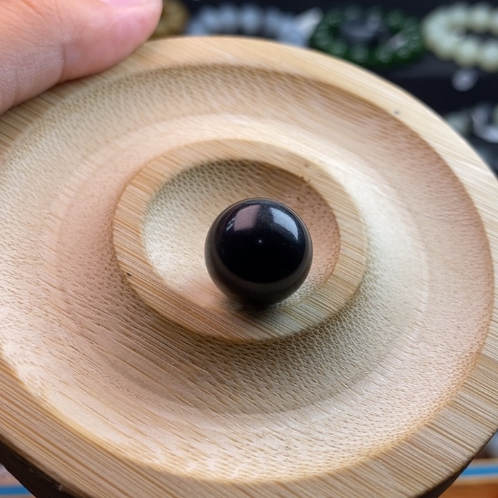 手串未镶嵌和田玉L卡16