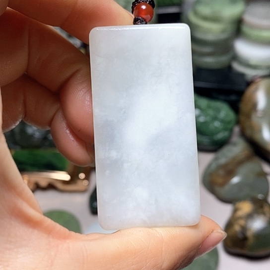 未镶嵌和田玉（糖玉）珠宝半成品