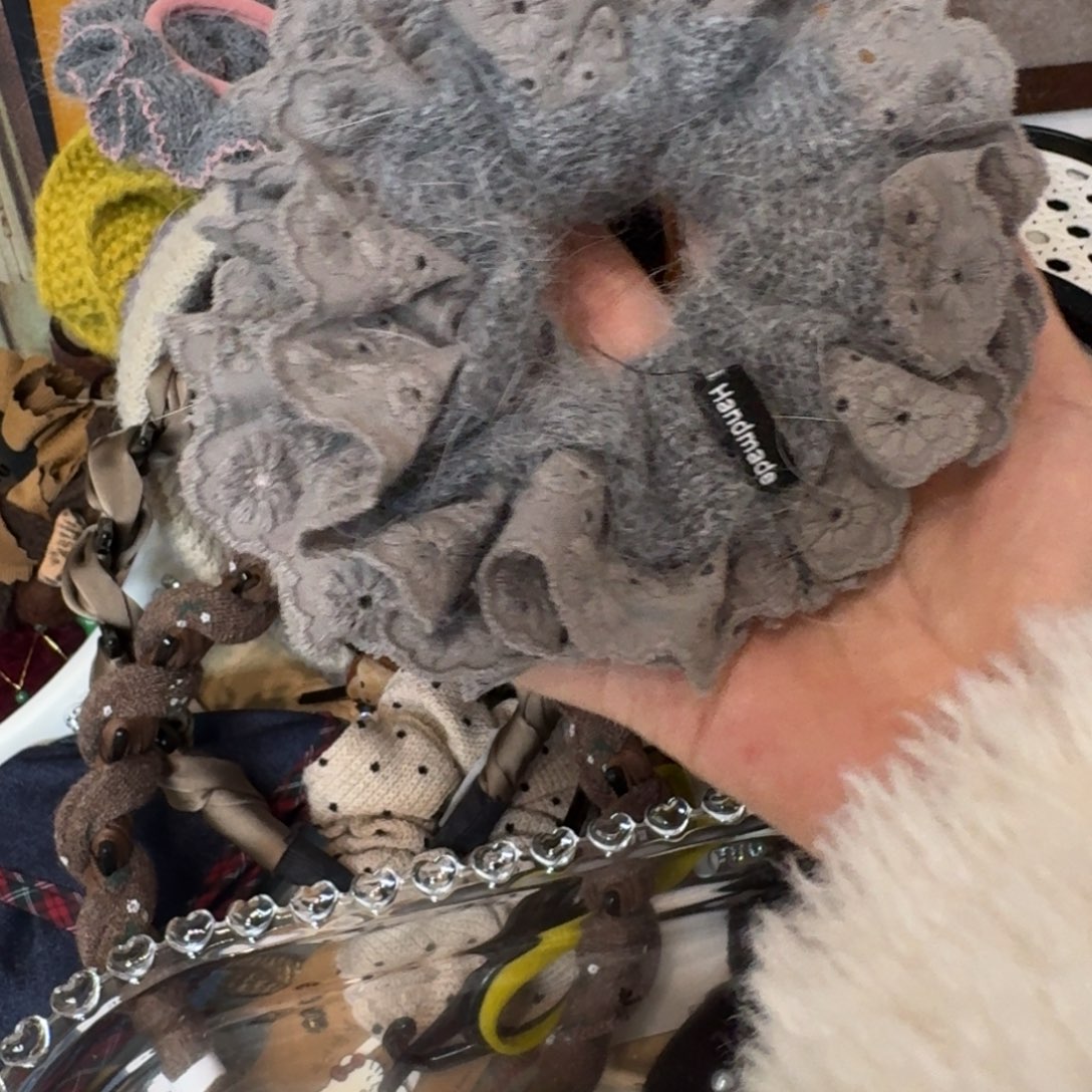 布艺铁合金灰色针织发圈