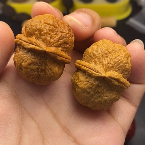 文玩核桃把件35尺麒麟墩