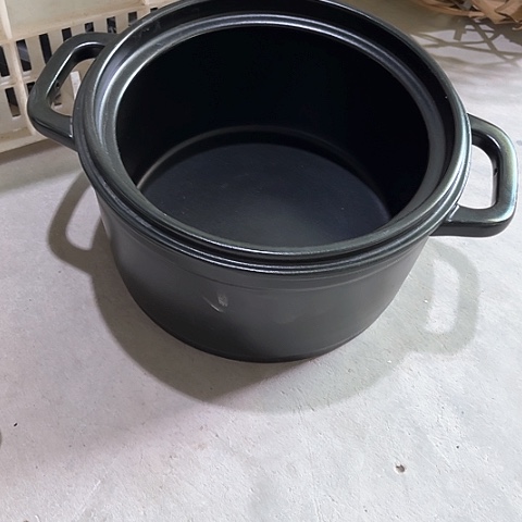 微瑕，明火，口径22高度12我****卡无盖，3.5L