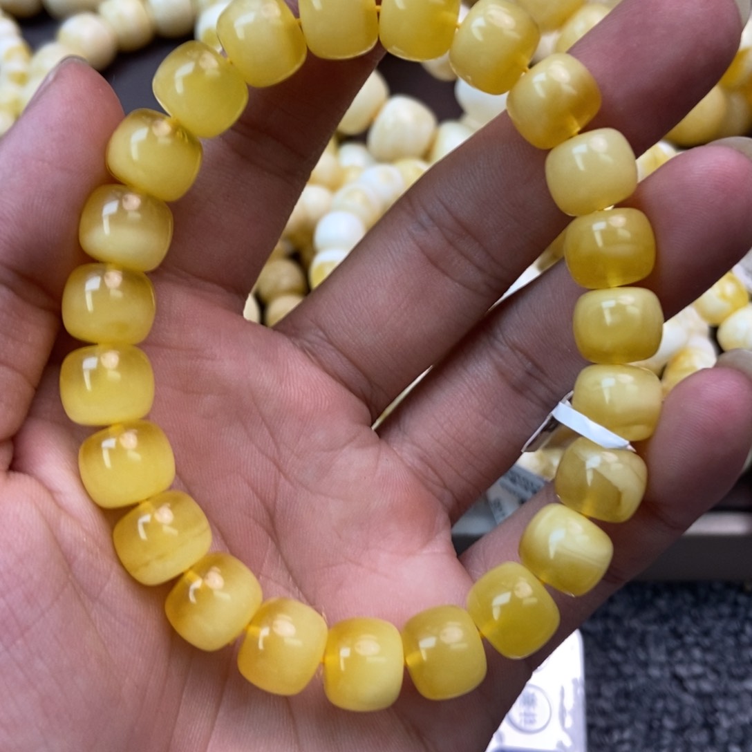 未镶嵌琥珀珠宝奇石2