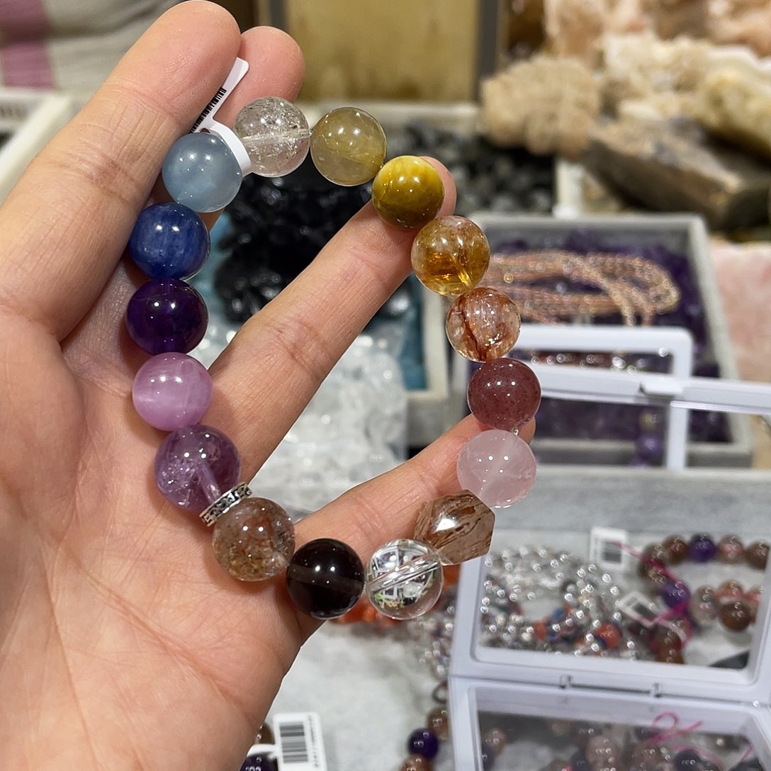 水晶手串未镶嵌财**辰d b 662