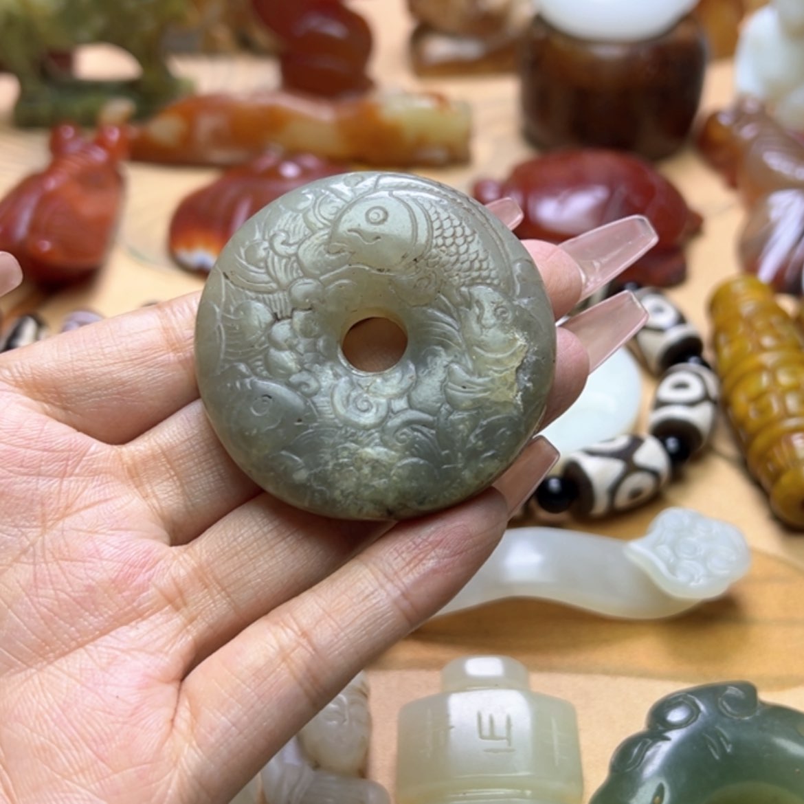 【闪购商品】蛇纹石玉颈饰未镶嵌不退不换