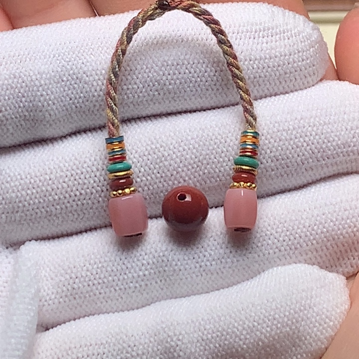 南红玛瑙未镶嵌珠宝奇石