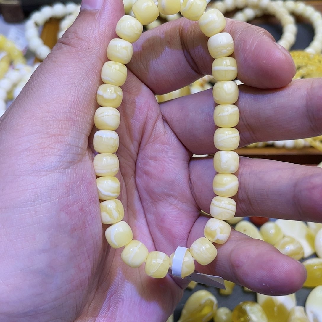 蜜蜡手串未镶嵌8mm特浓白飘瓷白一线天