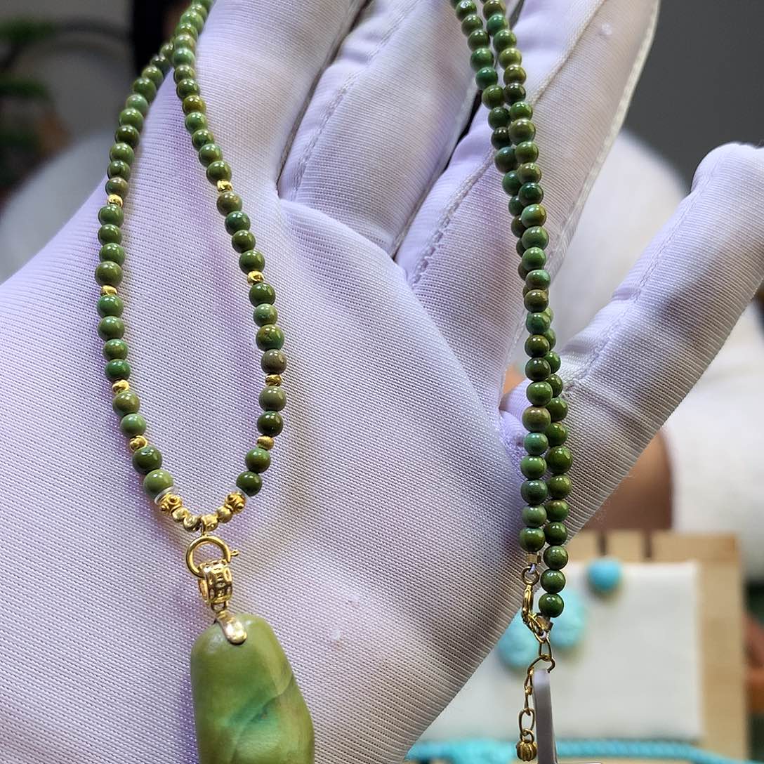 绿松石18K金镶嵌套装